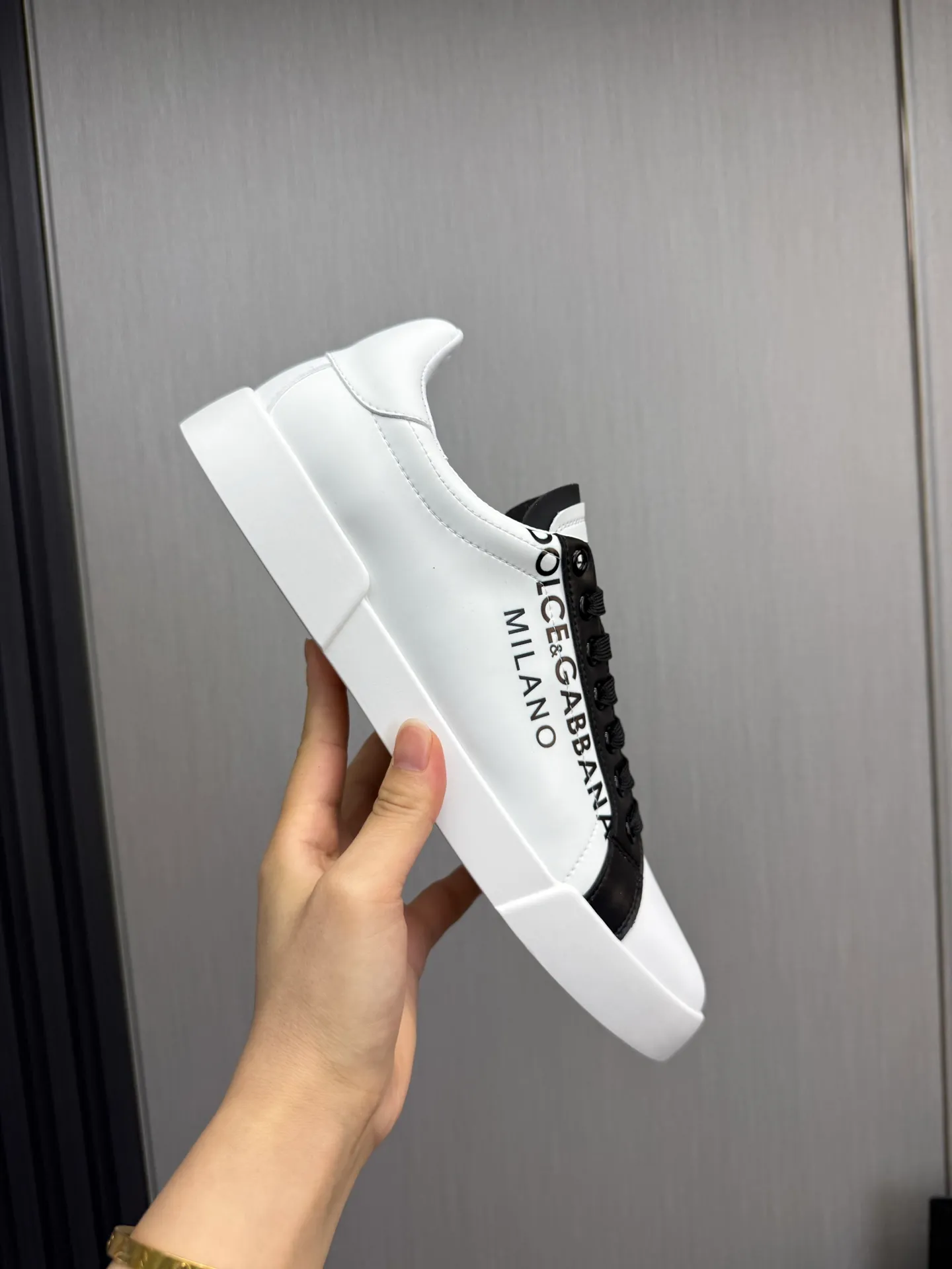 Men's men's shoes💰460💰Dolce & gabbana (DG) official website synchronized new models💥1 fashion hot models: 1 exclusive mold opening ✅ imported cowhide for the upper, unique brand style logo upper 💥sheepskin foot pads 🐑original private mold outsole ✔️36-44 (38.45 custom-made, non-refundable)